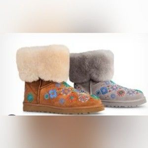 UGG Australia UGG Embroidered Floral Boots - Women | Color: Grey | Size: 7